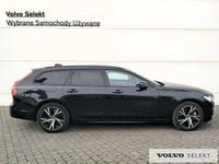 Używany Volvo V90 349 KM (256 kW) 2025 Czarny Kombi