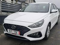 Używany Hyundai i30 110 KM (80 kW) 2022 Biały Kombi