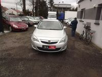 używany Opel Astra 1.4dm 140KM 2011r. 140 182km