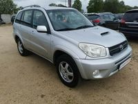 używany Toyota RAV4 2.0 D4D 115 KM KLIMATRONIK, ELEKTRYKA NAPĘD 4X4 II (2000-2005)