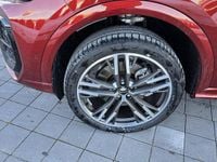 Nowe Audi Q5 Sportback 204 KM (150 kW) 2025 Czerwony (metalik) SUV