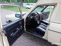 używany Mercedes E300 W123 D Kombi (ex-ambulanse) Oryginalna Karetka - Super projekt