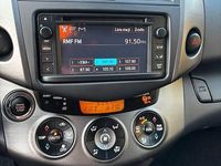 używany Toyota RAV4 2.2 D4D 215 tys km , piękna !!