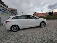 używany Hyundai i30 1.6dm 120KM 2015r. 146 060km