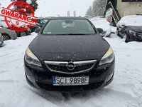 Używany Opel Astra 125 KM (91 kW) 2012 Czarny Hatchback