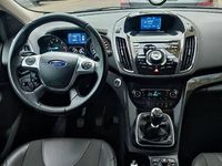 używany Ford Kuga ORYGINALY LAKIER , I PRZEBIEK NOWY AKU. NOWE CHAMULCE PRZOD