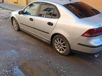 Używany Saab 9-3 2003 Srebrny Sedan/Limuzyna