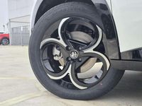 używany Alfa Romeo Junior Ibrida Ibrida 1.2 145 KM (107 kW) eDCT6 MHEV