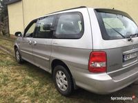 używany Kia Carnival 