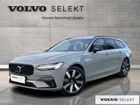 Używany Volvo V90 349 KM (256 kW) 2025 Szary Kombi