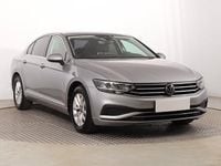 Używany VW Passat 150 KM (110 kW) 2022 Szary Kombi