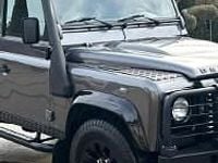 Używany Land Rover Defender 122 KM (89 kW) 2016 Inny kolor SUV