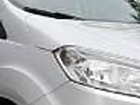 Używany Ford Tourneo Courier 95 KM (69 kW) 2016 Srebrny Minivan