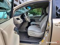 Używany Toyota Sienna 267 KM (196 kW) 2011 Minivan