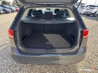 Używany VW Passat 120 KM (88 kW) 2017 Szary Kombi