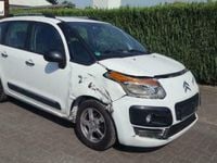 Używany Citroën C3 SELECTION 95 KM (69 kW) 2012 Biały Hatchback