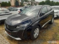 używany Peugeot 3008 1.2dm 130KM 2022r. 6 700km