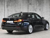 Używany BMW 530e Shadowline 184 KM (135 kW) 2022 Czarny szafir metalizowany Sedan/Limuzyna