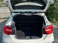 używany Mercedes A180 AMG Line