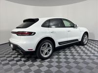 używany Porsche Macan 2dm 261KM 2024r. 2 523km