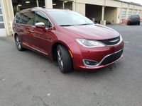 używany Chrysler Pacifica 3.6dm 287KM 2018r. 26 100km