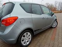 używany Opel Meriva B