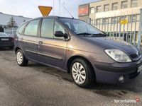 używany Renault Scénic 2.0 Benzyna 2000r.