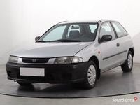 Używany Mazda 323 2000 Srebrny Hatchback