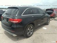 używany Mercedes GLC300 2dm 241KM 2019r. 49 800km