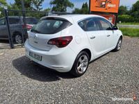 Używany Opel Astra 2013 Biały Hatchback
