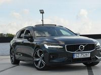 używany Volvo V60 T6 310 KM R-Design aut. 4x4/Panorama/LEDy/Navi/ Ele.klapa/Grzana/Hak