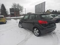 Używany Kia Venga 90 KM (66 kW) 2012 Szary (metalik) Hatchback