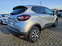 używany Renault Captur 0.9dm 90KM 2018r. 89 950km