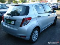 używany Toyota Yaris 1dm 90KM 2012r. 167 000km