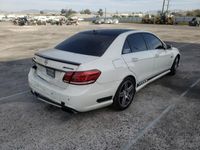 używany Mercedes E63 AMG 6.2dm 518KM 2010r. 202 357km