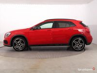 Używany Mercedes GLA250 211 KM (155 kW) 2016 Czerwony SUV