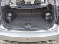 używany Kia Carens sprzedam2007 benzyna 2,0 +LPG bardzo zadbana