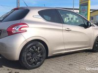 używany Peugeot 208 Allure