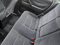 Używany VW Passat 2001 Zielony Sedan/Limuzyna