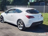Używany Opel Astra GTC 2013 Biały Coupe