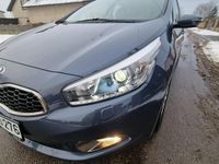 Używany Kia Ceed 128 KM (94 kW) 2014 Niebieski Hatchback