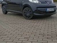 Używany Peugeot 107 2008 Czarny Hatchback
