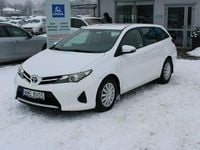 Używany Toyota Auris 90 KM (66 kW) 2015 Biały Kombi