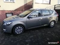 Używany Kia Ceed 2011 Beżowy Hatchback