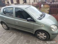 używany Toyota Yaris pilne