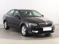 Używany Skoda Octavia 150 KM (110 kW) 2016 Czarny Hatchback