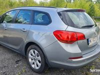 używany Opel Astra SPORTS TOURER