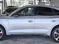 Używany Audi Q5 Sportback 204 KM (150 kW) 2022 Srebrny SUV