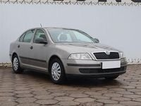 Używany Skoda Octavia 102 KM (75 kW) 2011 Beżowy Hatchback