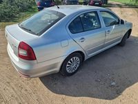 Używany Skoda Octavia 2010 Srebrny Sedan/Limuzyna